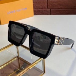 Dupe Occhiali da sole Millionaires Z1165W imitazioni perfette Replica Occhiali da sole Millionaires Z1165W Griffate