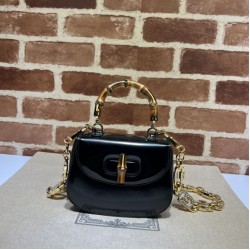 Borsa Gucci Bamboo 1947 mini con manico superiore 686864 Nera