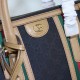Borsa Gucci media in tela con manico superiore 715666 blu Borsa Gucci media in tela con manico superiore 715666 blu