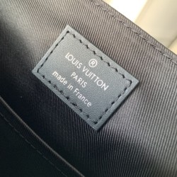 Borse Replica Louis Vuitton District PM Damier Infini N42711 Borse Replica Louis Vuitton District PM Damier Infini N42711