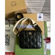 Borsa a tracolla in pelle Gucci GG Matelasse 702234 nera