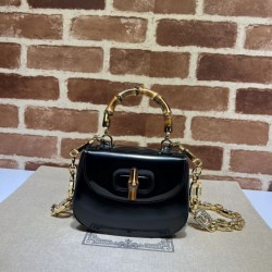Borsa Gucci Bamboo 1947 mini con manico superiore 686864 Nera