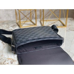 Borsa LV District PM Damier Grafite N42710