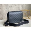 Borsa LV District PM Damier Grafite N42710