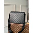 Borse Replica LV District PM Damier Infini N42711