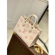 Borsa LV OnTheGo MM Tote M21575