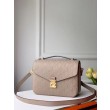Borsa LV Pochette Metis M44881