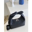 Borsa LV Why Knot PM Mahina Leather M20703