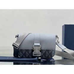 Dior Hit the Road CD Diamond Canvas Messenger Borsa da uomo grigia