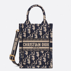 Dior Mini Book Tote Phone Borsa con ricamo Dior Oblique blu
