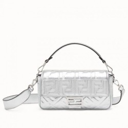 Borsa Fendi Baguette Media Con Motivo FF Argento