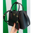 fedele Mini borsa Prada Double in pelle Saffiano nera