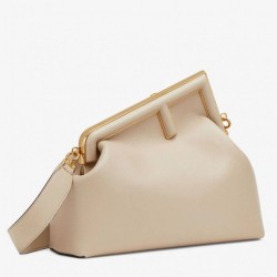 Borse Replica Fendi First Medium in Nappa Beige