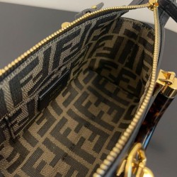 Fendi A proposito Mini 8BS067 Nero Fendi A proposito Mini 8BS067 Nero