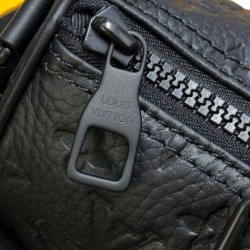 Borse Replica Alta Qualità Louis Vuitton Keepall Bandouliere 25 M20900 nera Borse Replica Alta Qualità Louis Vuitton Keepall Bandouliere 25 M20900 nera