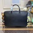 LV Porte-Documents Business In Pelle Taiga M33441