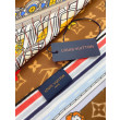 LV Silk Vivienne Xmas Square 90 M77905 Marrone LV Silk Vivienne Xmas Square 90 M77905 Marrone