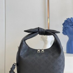 Borsa Louis Vuitton Why Knot PM Mahina Leather M20703 Borsa Louis Vuitton Why Knot PM Mahina Leather M20703