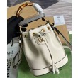 Mini borsa a secchiello Gucci Diana 724667 bianca