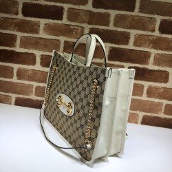 Sito Replica Imitazione Borsa tote media Gucci 1955 Horsebit 621144 Bianca imitazioni Miglior Prezzo Imitazione Borsa tote media Gucci 1955 Horsebit 621144 Bianca Replica