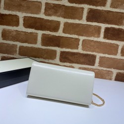 Sito Replica Borsa Gucci 621888 Horsebit 1955 Portafoglio con cerniera e borsa a catena imitazioni Miglior Prezzo Borsa Gucci 621888 Horsebit 1955 Portafoglio con cerniera e borsa a catena Replica
