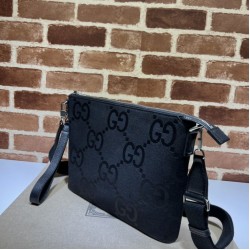 Sito Replica Borsa messenger media Gucci Jumbo GG 739668 Nera imitazioni Miglior Prezzo Borsa messenger media Gucci Jumbo GG 739668 Nera Replica