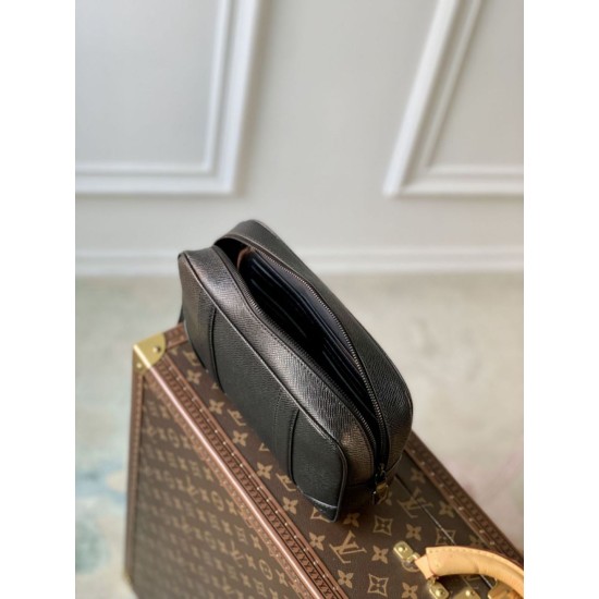 Sito Replica Borse Imitazioni LV Pochette Kasai da uomo M82078 imitazioni Miglior Prezzo Borse Imitazioni LV Pochette Kasai da uomo M82078 Replica