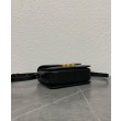 Borsa Celine Teen Triomphe in pelle di vitello lucida nera