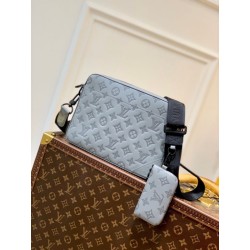 Borsa da uomo LV Duo Messenger con monogramma M46104