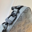 Borsa da uomo LV Duo Messenger con monogramma M46104
