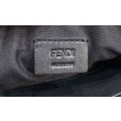 Bora Pari all'originale replica Fendi Mini Baguette FF Motivo Nera
