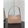 Bora Pari all'originale replica Hobo YSL Saint Laurent Le 5 A 7 In pelle conciata al vegetale