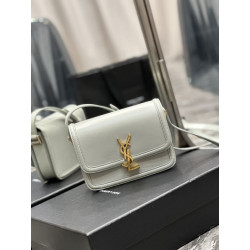 Dettagli perfetti Borsa a tracolla piccola YSL Saint Laurent Solferino 19 cm