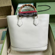 Dettagli perfetti Borse Firmate Replica tote media Gucci Diana 750394 Bianca Dettagli perfetti Borse Firmate Replica tote media Gucci Diana 750394 Bianca