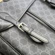 Dettagli perfetti Zaino Gucci medio con Interlocking G Men 696013 Nero