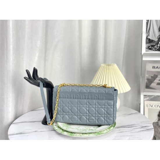Sito Replica Imitazione Christian Dior Borsa Dior Caro grande azzurro imitazioni Miglior Prezzo Imitazione Christian Dior Borsa Dior Caro grande azzurro Replica