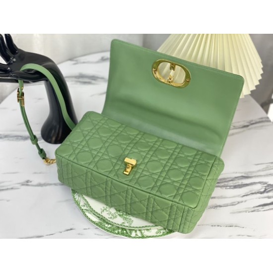 Sito Replica Borse Firmate Christian Dior Grande Dior Caro Verde imitazioni Miglior Prezzo Borse Firmate Replica Christian Dior Grande Dior Caro Verde