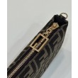Fendi Baguette Pouch 8BS073 Borsa Caffè