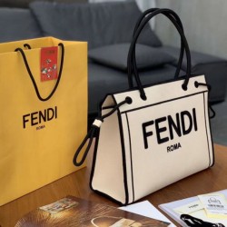 Sito Replica Borse Imitazioni shopper Roma grande Fendi in tela non tinta imitazioni Miglior Prezzo Borse Imitazioni shopper Roma grande Fendi in tela non tinta Replica
