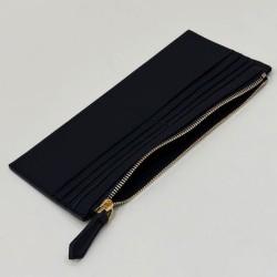 Sito Replica Portafoglio Fendi Fendigraphy Su Catena 8BS076 Nero imitazioni Miglior Prezzo Portafoglio Fendi Fendigraphy Su Catena 8BS076 Nero Replica