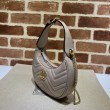 Mini borsa a forma di mezzaluna Gucci GG Marmont 699514 Rosa