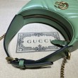 Mini borsa Gucci GG Marmont a forma di mezza luna 699514 Verde