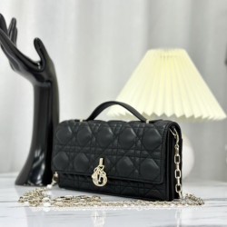 Sito Replica Christian Dior Miss Dior Lady Dior Mini Borse Firmate Nera imitazioni Miglior Prezzo Christian Dior Miss Dior Lady Dior Mini Borse Firmate Replica Nera