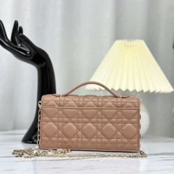 Sito Replica Christian Dior Miss Dior Lady Dior Mini Bag Albicocca imitazioni Miglior Prezzo Christian Dior Miss Dior Lady Dior Mini Bag Albicocca Replica