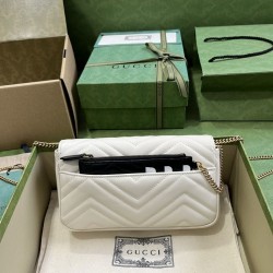 Portafoglio con catena mini porta carte Gucci GG Marmont 751526 Bianco