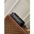 Pari all'originale replica Portafoglio LV con catena Ivy M82210 Nero