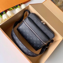 Outdoor Messenger Taiga M30233 Outdoor Messenger Taiga M30233