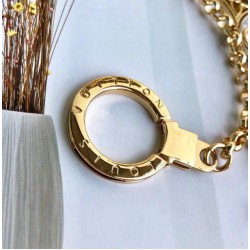 Flower Finesse Chain Bag Charm M68998 Flower Finesse Chain Bag Charm M68998