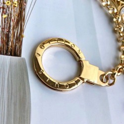 Dupe Flower Finesse Chain Bag Charm M68998 imitazioni perfette Replica Flower Finesse Chain Bag Charm M68998 Griffate
