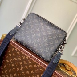 Sito Replica Borse Firmate da uomo Louis Vuitton Trio Messenger Monogram M46340 imitazioni Miglior Prezzo Borse Firmate Replica da uomo Louis Vuitton Trio Messenger Monogram M46340